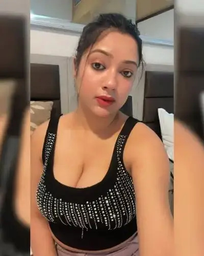 Call Girls Service Dhandhuka