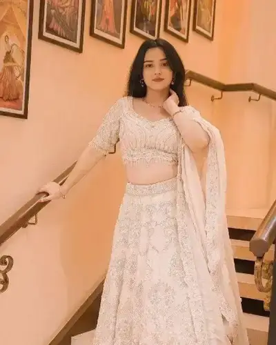 Escort Service In Dhandhuka